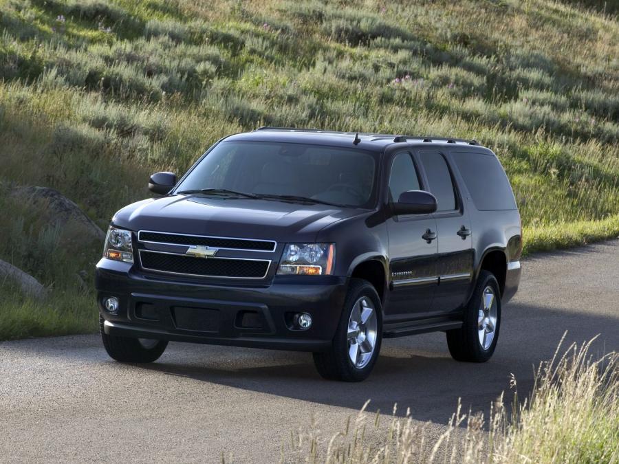  Chevrolet Suburban 2006 года  (фото 7 из 16)